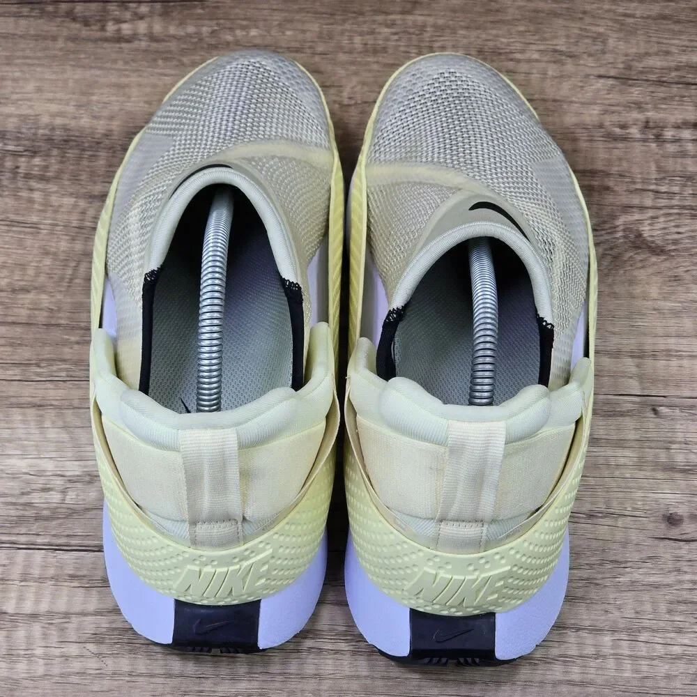 Nike Go FlyEase Women's Size 9.5 Yellow Alabaster Hands Free Shoes (DR5540-700)